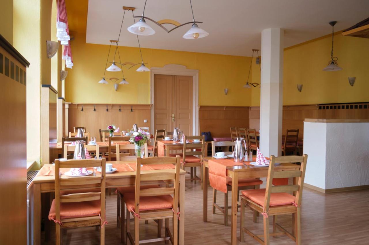 Гостевой дом Boselblick Gaestezimmer & Biergarten Sornewitz
